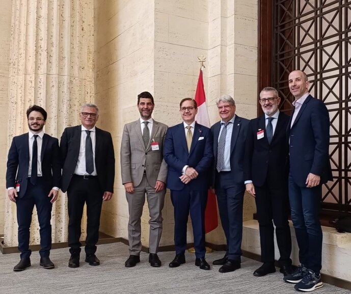 2 senato canada ottawa .jpeg