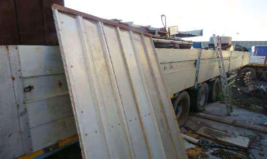 Semirimorchio, marca Rolfo, modello S3S3700