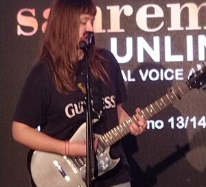 miriana durante la sua esibizione ad unlimited