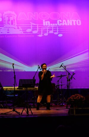 benedetta paris di marina di monte marciano