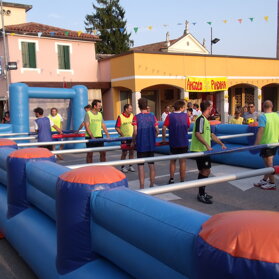 calcio ballila umano calcio ballila umano, crea il torneo e gioca in 5 vs 5 14m x 8 x 2,70m