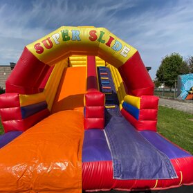 super slide climb gonfiabile lungo 7m alto 6m e largo 4,5m