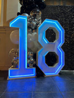 18-led-altezza-150-cm