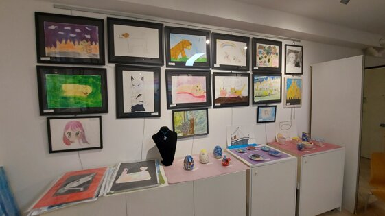 f8f7f438-f49e-434c-ade2-b49a52de472a