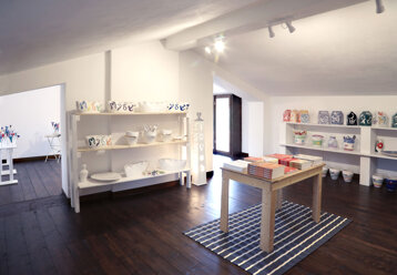 a1873d87-ce88-41e9-bd0e-95fe09b45a22