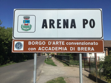 d29e83b1-bf1d-4b10-8b4e-26e454a23c3c