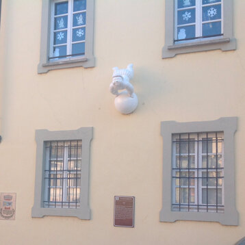 8fab3010-e93e-419b-af0e-f713c79880a3