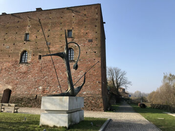 ffde0ca6-e1d7-4933-ab45-b79ab890dc7a