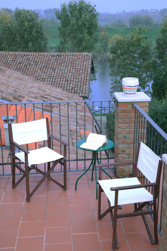 f57a8d41-2809-49ea-83ed-8ea89554a2be