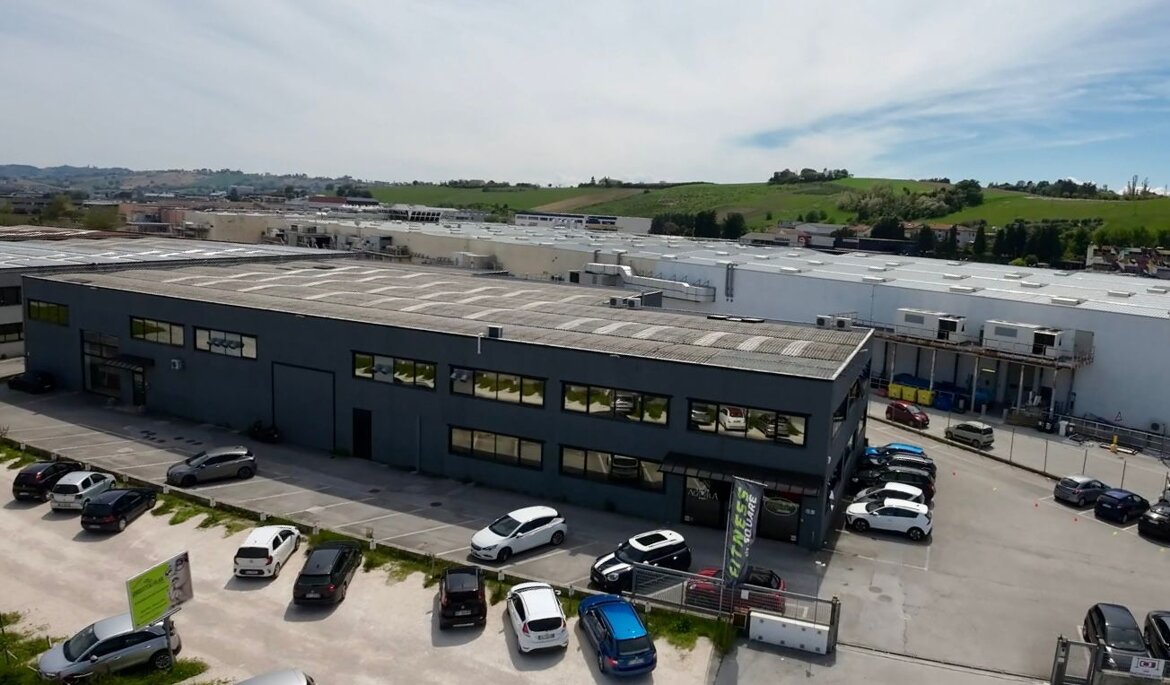 61bdf71b-c258-4c10-9080-fcdef39fc37a