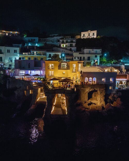 988f586b-335f-4e49-bfad-f4b4997049ce 988f586b-335f-4e49-bfad-f4b4997049ce