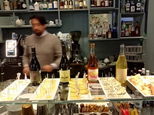 39e47e6a-c9d5-453b-808e-422387a112ff