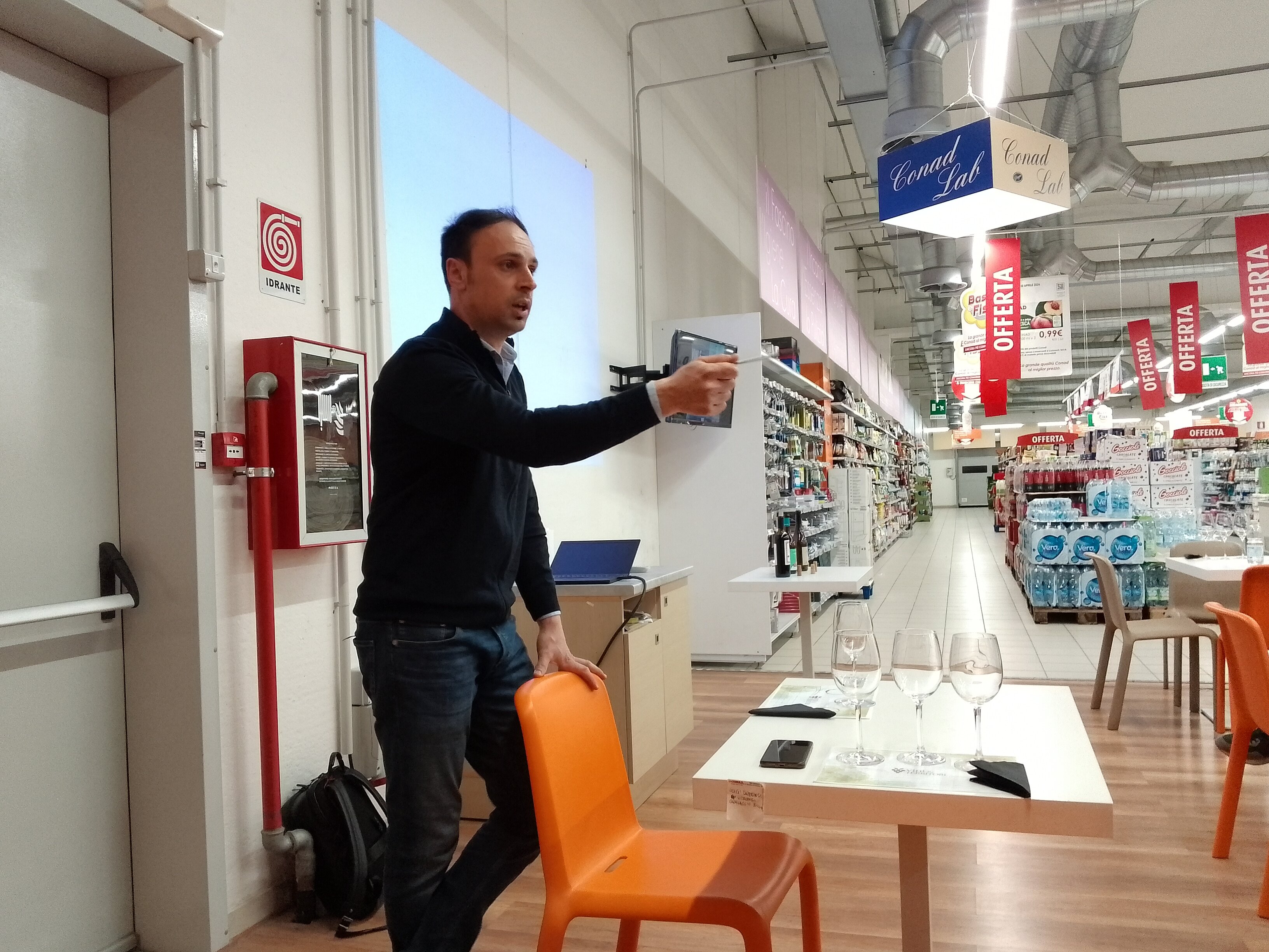 6d967306-625c-4e24-a600-00e63fe5cffc.jpg 6d967306-625c-4e24-a600-00e63fe5cffc.jpg