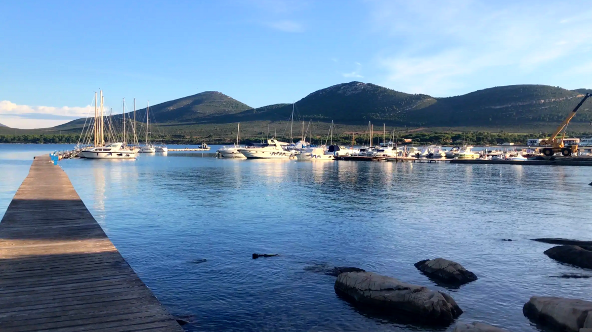 404f23cd-68f8-4125-aa87-15de4e10eff3