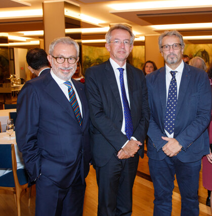 e5c6f6b1-5194-49b9-9164-14ecdd0f0836