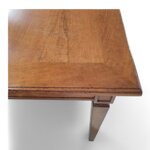 tavolo-quadrato-in-noce-80x80