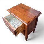 trittico-como-e-comodini-stile-luigi-sedici-artigianali-realizzati-in-noce