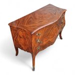 cassettone-genovese-in-palissandro-e-legno-di-rosa