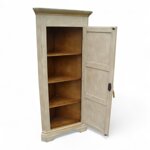 angoliera-mobile-ad-angolo-laccata-e-decorata