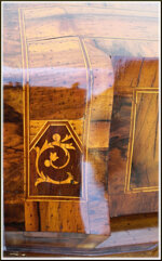 ribalta-lastronata-a-mano-con-intarsi-floreali