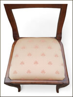 elegante-sedia-in-noce-con-seduta-in-stoffa