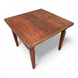 Tavolo quadrato allungabile con piano intarsiato SCHEDA PRODOTTO n° Prodotto/Sku : 1958 » Prodotto artigianale realizzabile su misura