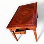 tavolo-artigianale-allungabile-con-intarsio-centrale