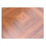 tavolo-quadrato-allungabile-con-venatura-spinata-110x110