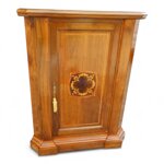 angoliera-cantonale-bassa-intarsiata