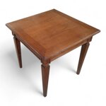 tavolo-quadrato-in-noce-80x80