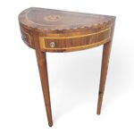 consolle-da-ingresso-demilune-con-apertura-ad-ali-di-gabbiano