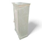 dispensa-provenzale-dipinta-a-mano-con-fiori