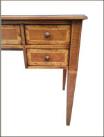 scrivania-maggiolini-da-centro-intarsiata-con-radica