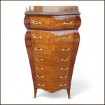 cassettiera-bombata-in-radica-di-pioppo