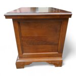 cassapanca-artigianale-con-pannello-intarsiato