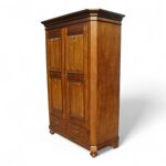 armadio-stile-800-due-ante-arte-povera