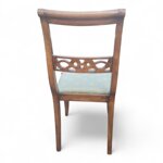 sedia-classica-con-schienale-intagliato