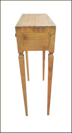 consolle-lastronata-ed-intarsiata-a-mano-con-stella-sul-piano