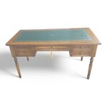 scrivania-con-piano-in-cuoio-verde