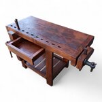 vecchio-banco-da-falegname-con-doppia-morsa