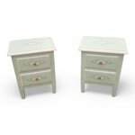 trittico-como-e-comodini-provenzali-dipinti-su-verde-salvia