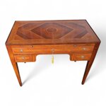 scrittoio-artigianale-su-misura-con-pianetto-estraibile