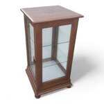 vetrinetta-da-centro-per-esposizione-oggettistica