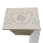 portatelefono-in-stile-toscano-con-decori-manuali