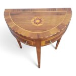 consolle-da-ingresso-demilune-con-apertura-ad-ali-di-gabbiano