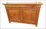 credenza-madia-due-porte-con-intarsio-realizzata-in-noce-massello