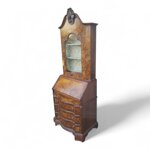 raffinato-trumeau-veneto-lastronato-a-mano-con-pregiata-radica-ferrarese-di-noce