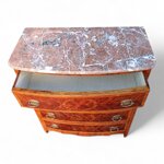 piccolo-comoncino-da-ingresso-di-meta-900