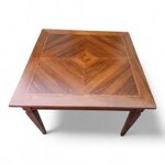 tavolo-quadrato-allungabile-con-venatura-spinata-110x110