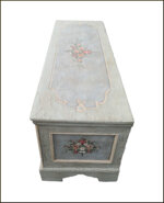 cassapanca-valtellinese-meta-800-dipinta-con-fiori-a-mano